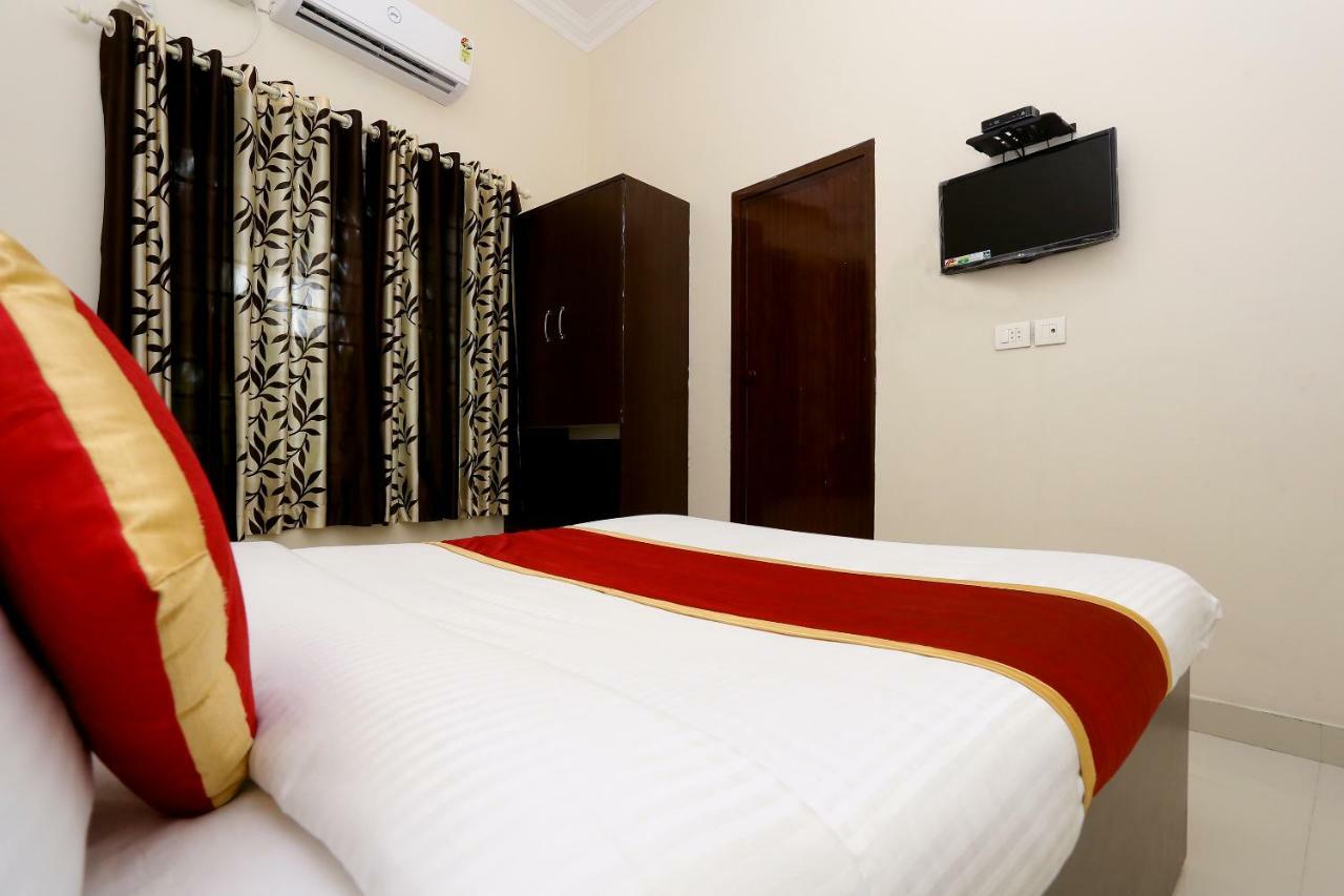 Oyo 9118 Saravana Inn Thiruvananthapuram Exterior foto