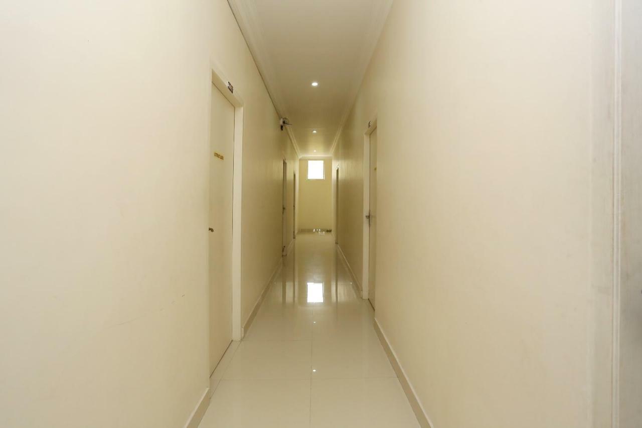 Oyo 9118 Saravana Inn Thiruvananthapuram Exterior foto